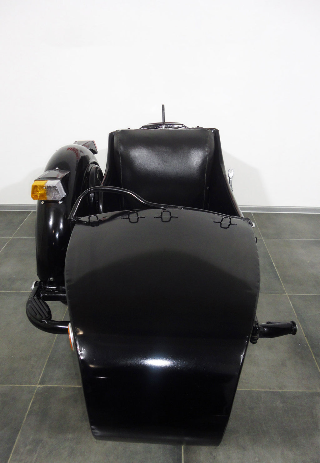 Vintage Original Dnepr Sidecar for motorcycle fits with popular motorcycle models BMW HD Triumph Ural Yamaha Honda etc
