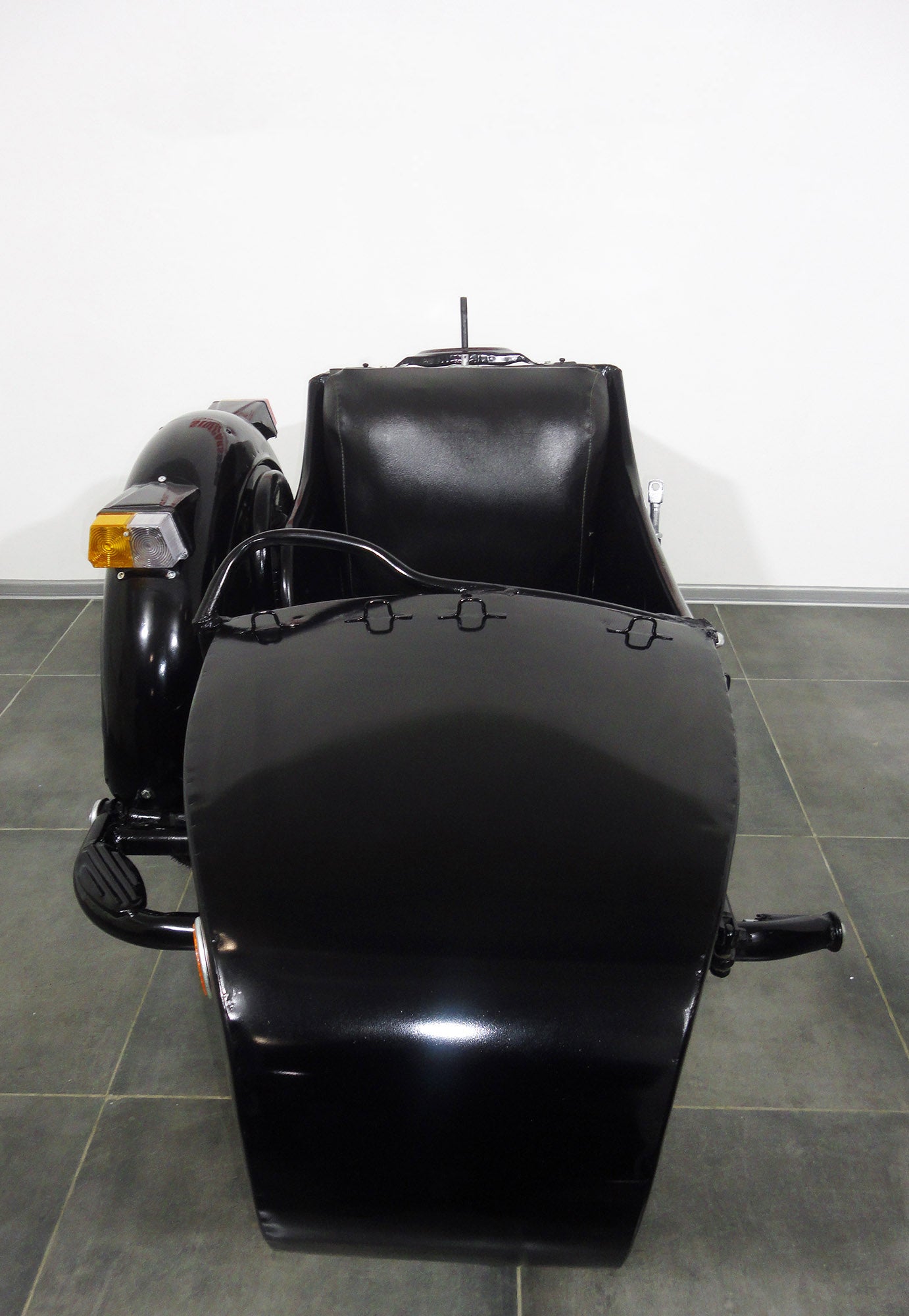 Vintage Original Dnepr Sidecar for motorcycle fits with popular motorcycle models BMW HD Triumph Ural Yamaha Honda etc