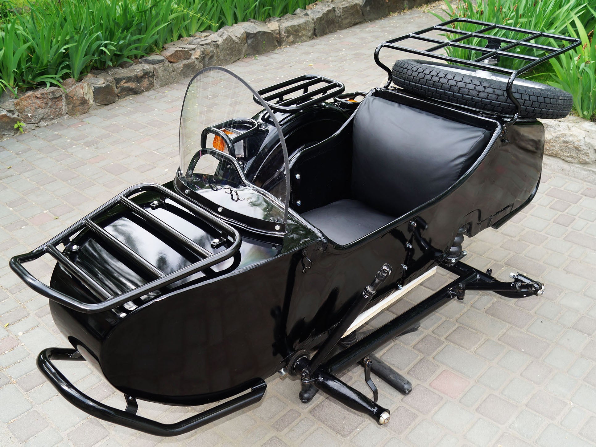 URAL SIDECAR Refurbished Original Sidecar for sale Compatible with Motorcycle BMW Indian Harley Davidson Honda Triumph