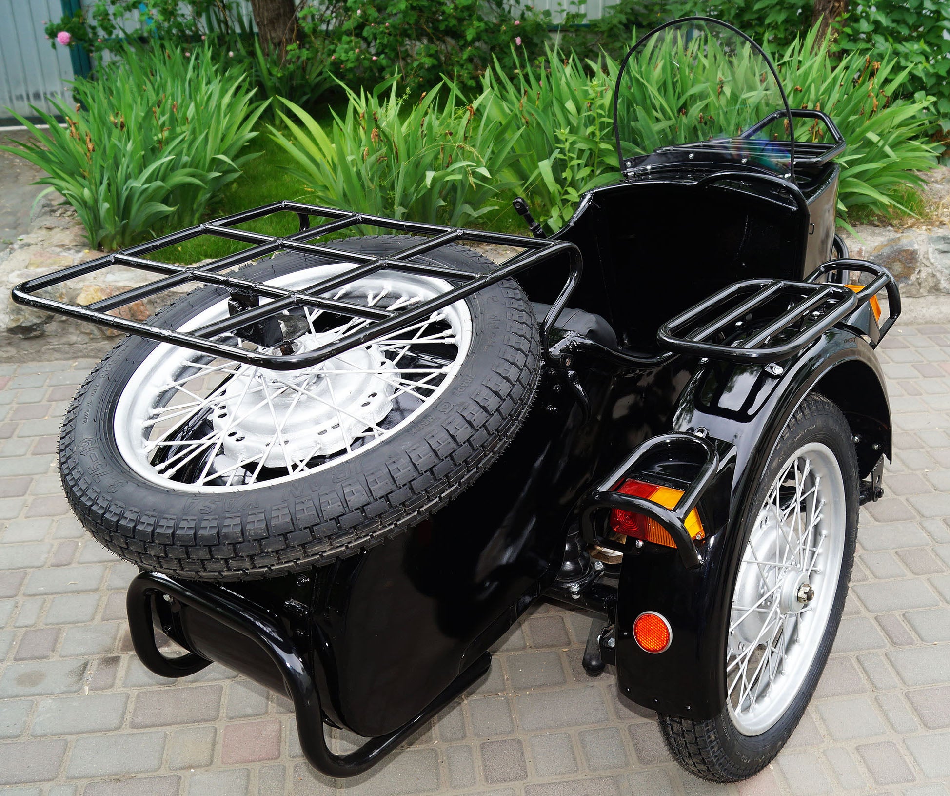 URAL SIDECAR Refurbished Original Sidecar for sale Compatible with Motorcycle BMW Indian Harley Davidson Honda Triumph