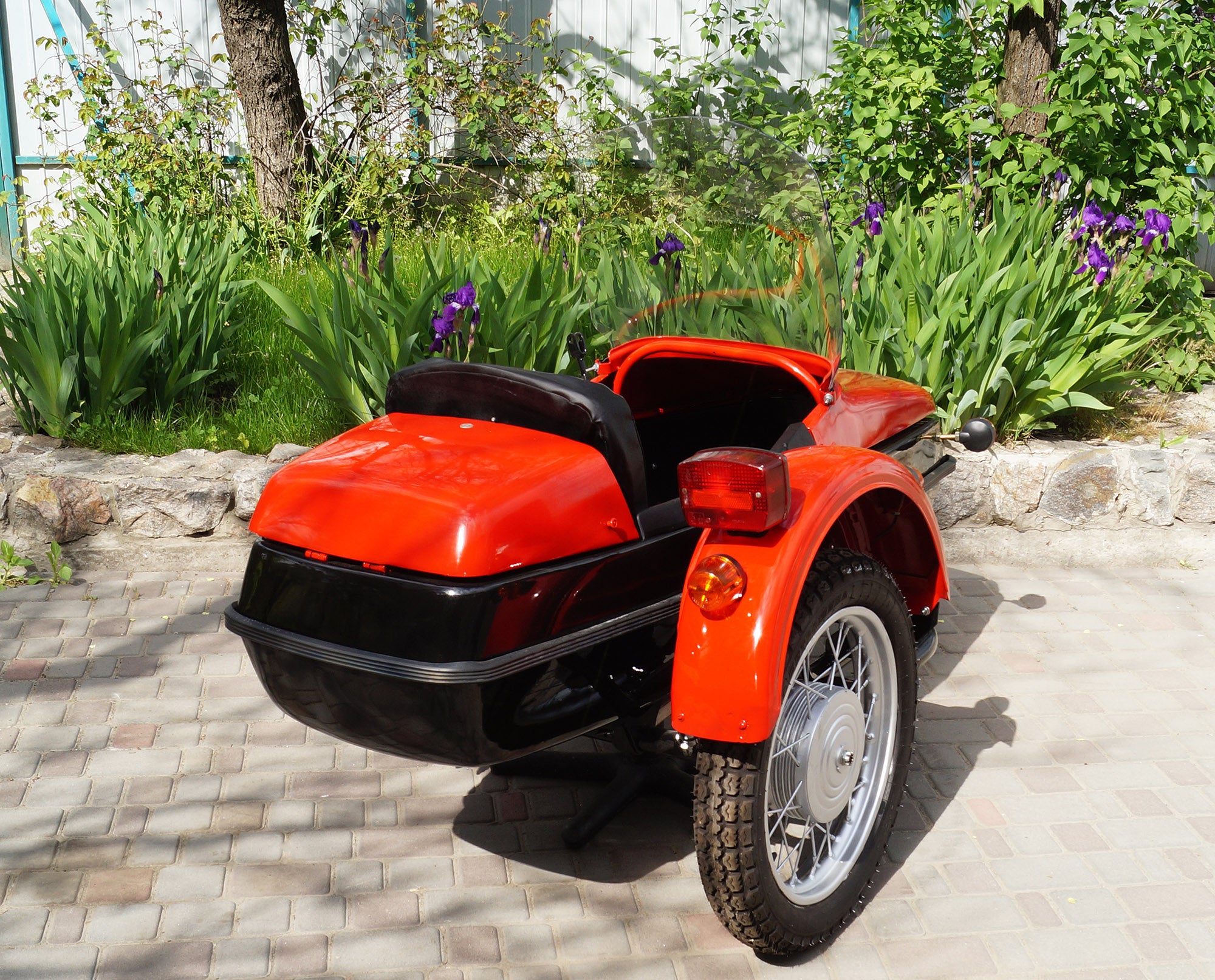 Original Sidecar Sputnik for motorcycle IZh Compatible with BMW Triumph Ural Harley-Davidson Honda Indian Kawasaki
