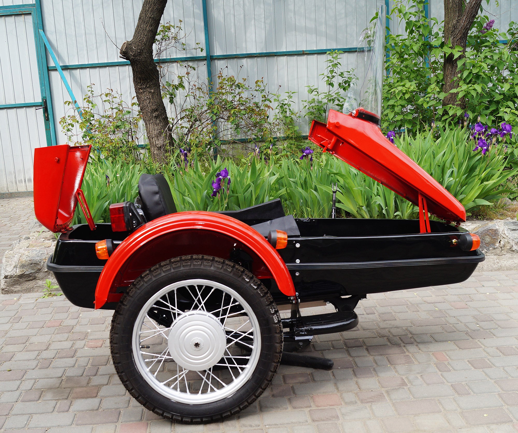Original Sidecar Sputnik for motorcycle IZh Compatible with BMW Triumph Ural Harley-Davidson Honda Indian Kawasaki