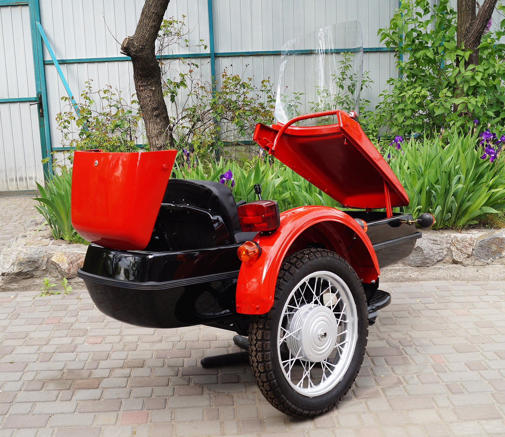 Original Sidecar Sputnik for motorcycle IZh Compatible with BMW Triumph Ural Harley-Davidson Honda Indian Kawasaki
