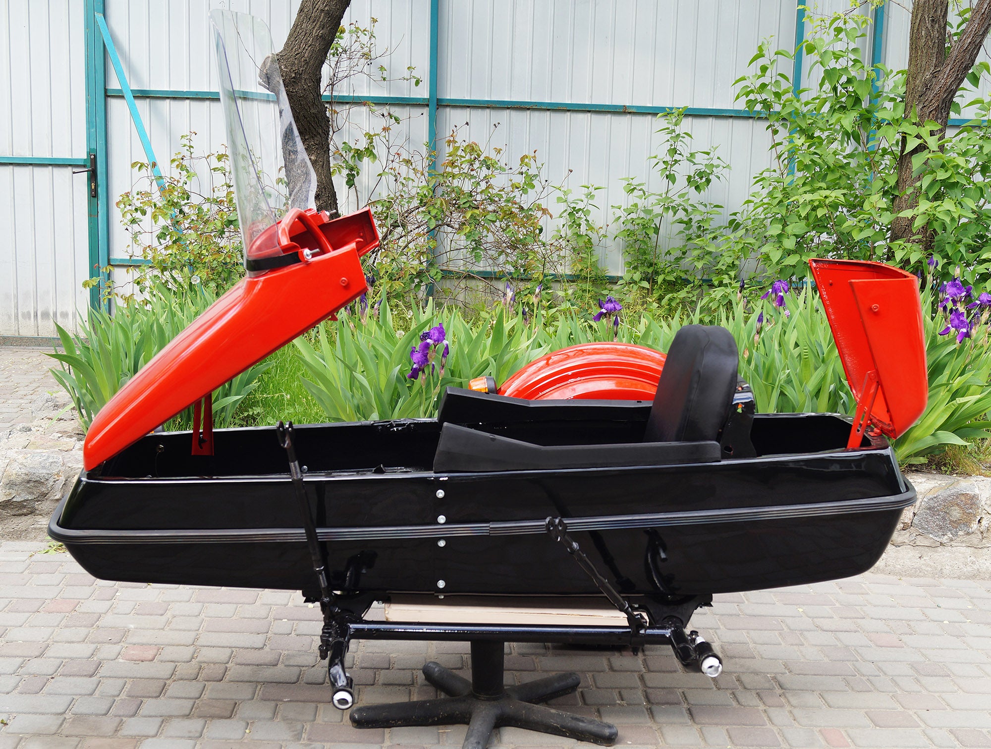 Original Sidecar Sputnik for motorcycle IZh Compatible with BMW Triumph Ural Harley-Davidson Honda Indian Kawasaki