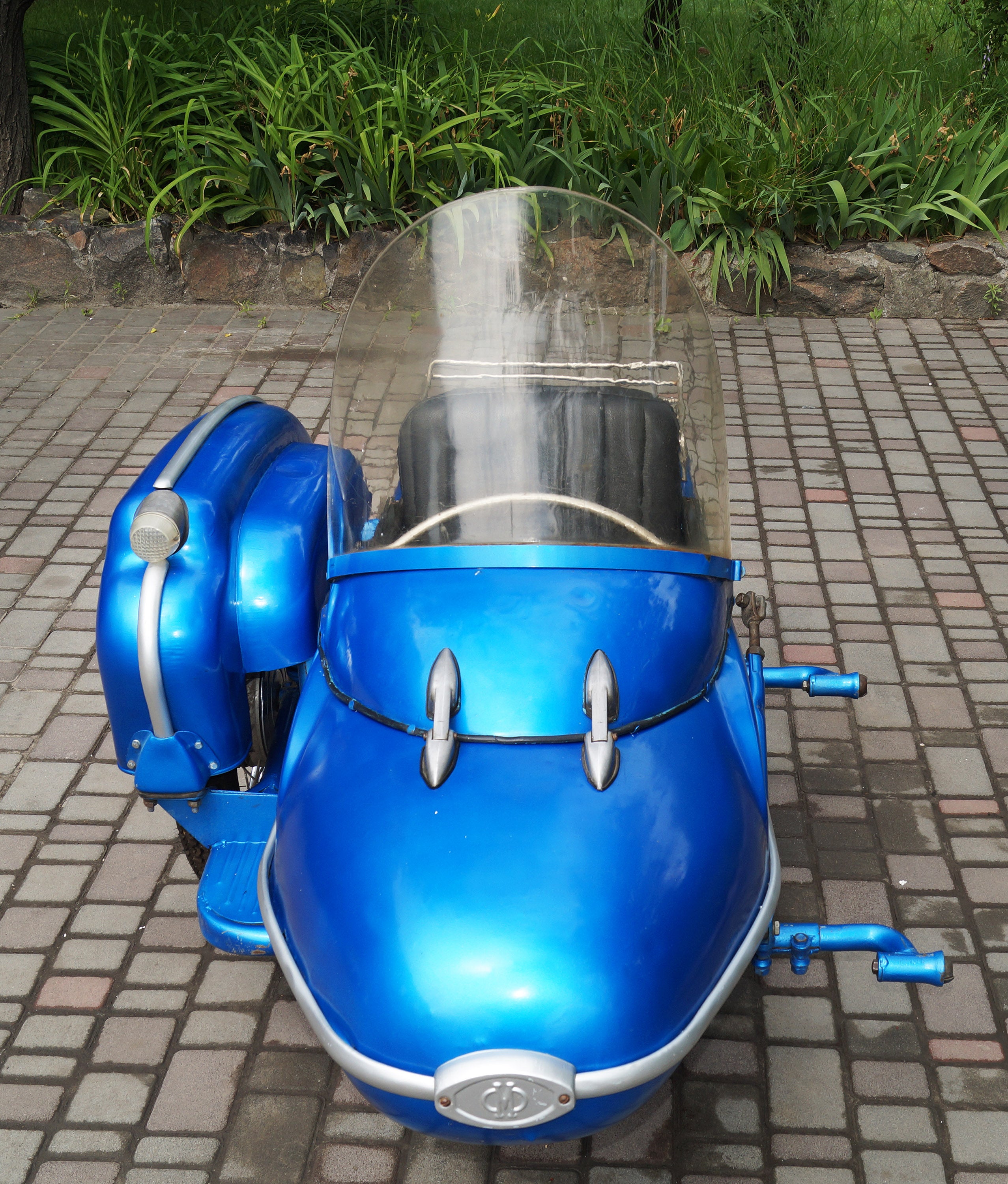 Vintage Sidecar for motorcycle Izh Compatible with motorcycle models BMW Triumph Ural Harley Davidson Honda Used Sidecar USA for Sale