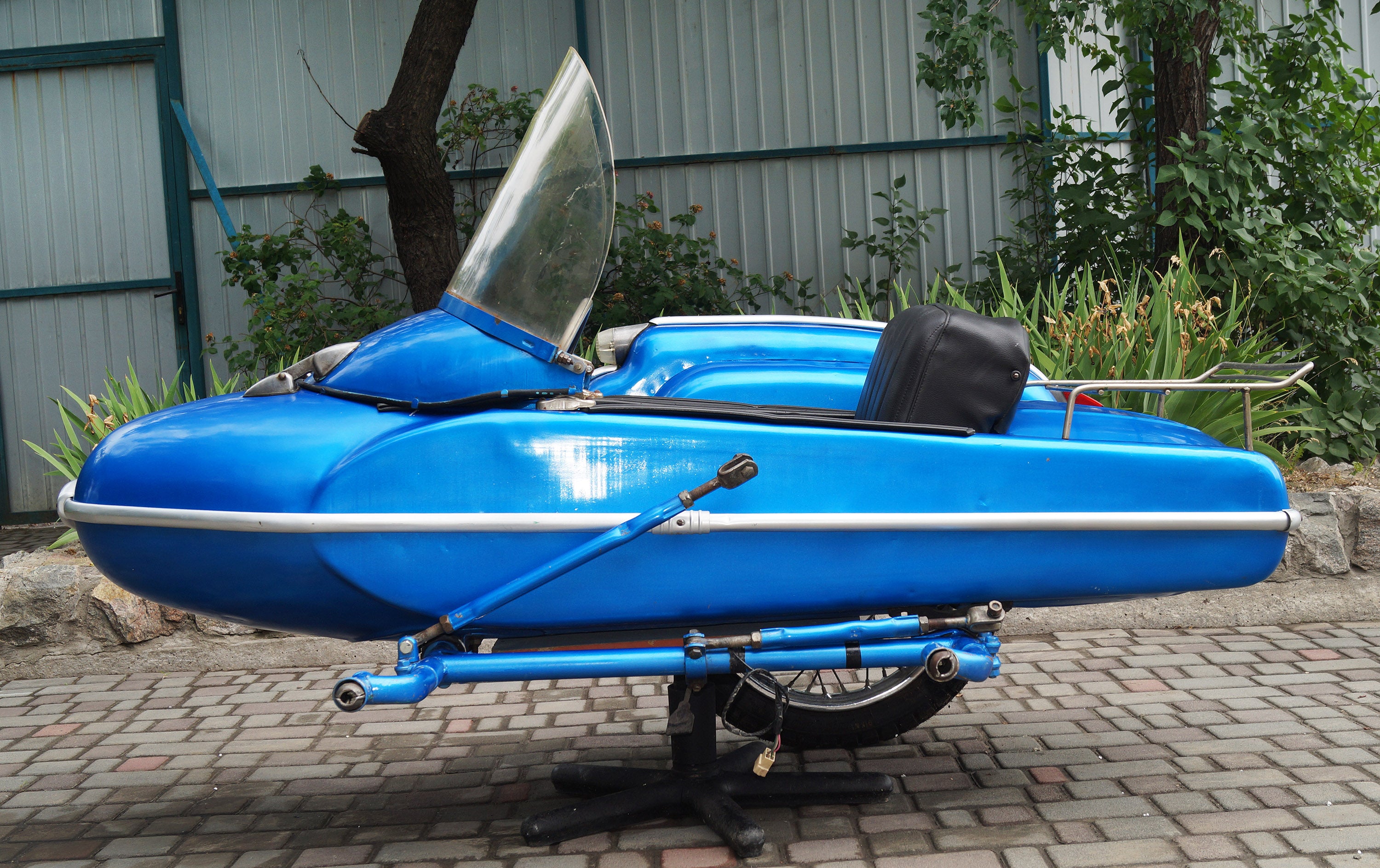 Vintage Sidecar for motorcycle Izh Compatible with motorcycle models BMW Triumph Ural Harley Davidson Honda Used Sidecar USA for Sale