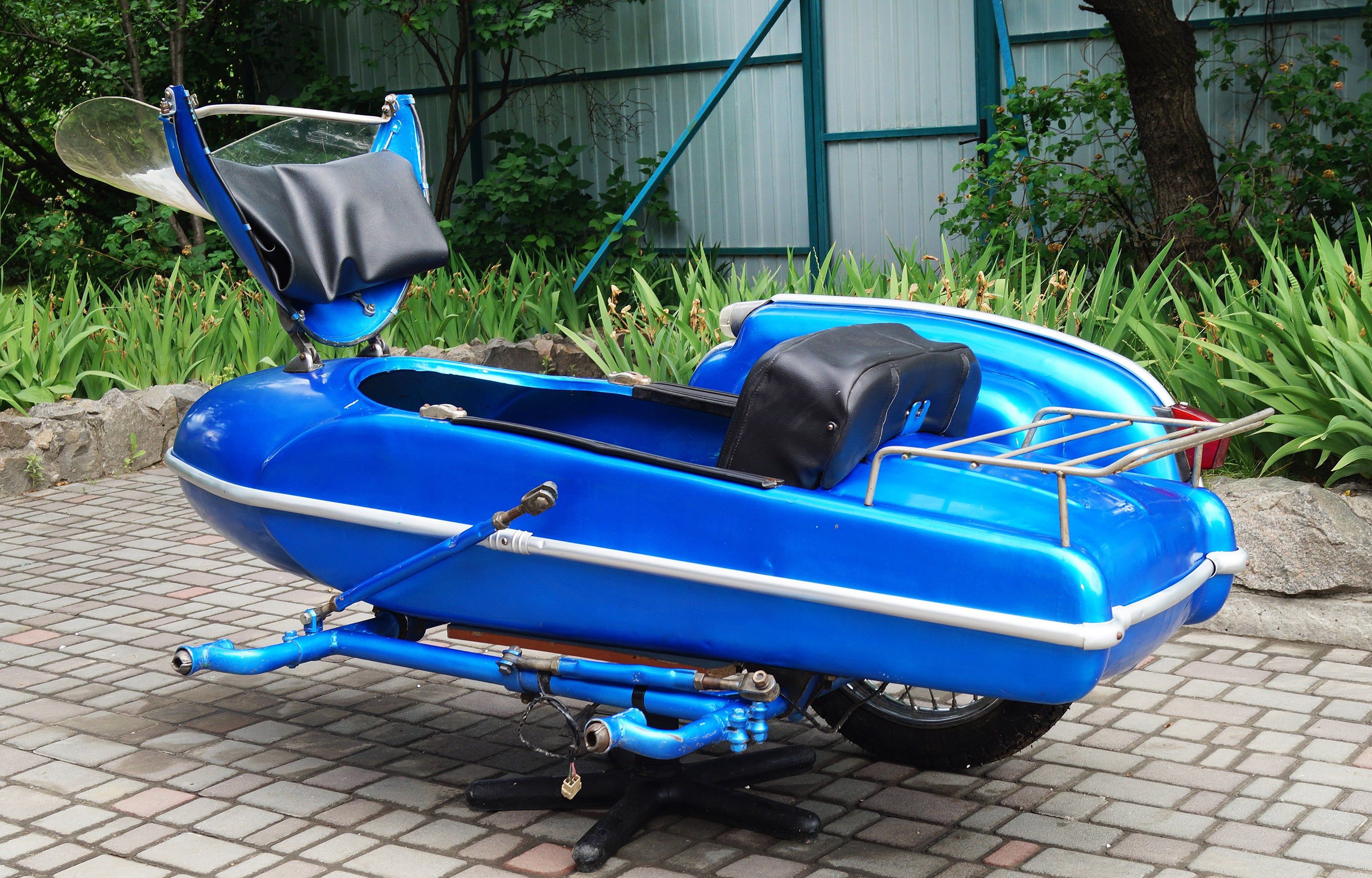 Vintage Sidecar for motorcycle Izh Compatible with motorcycle models BMW Triumph Ural Harley Davidson Honda Used Sidecar USA for Sale