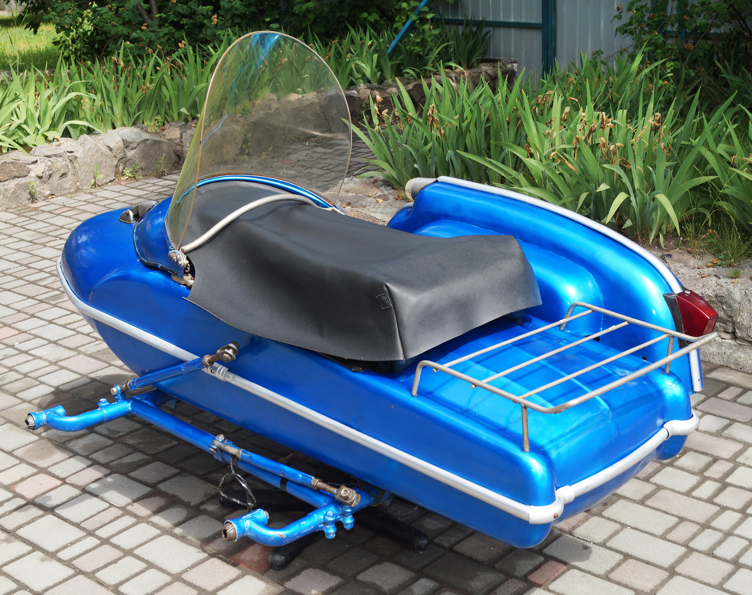 Vintage Sidecar for motorcycle Izh Compatible with motorcycle models BMW Triumph Ural Harley Davidson Honda Used Sidecar USA for Sale