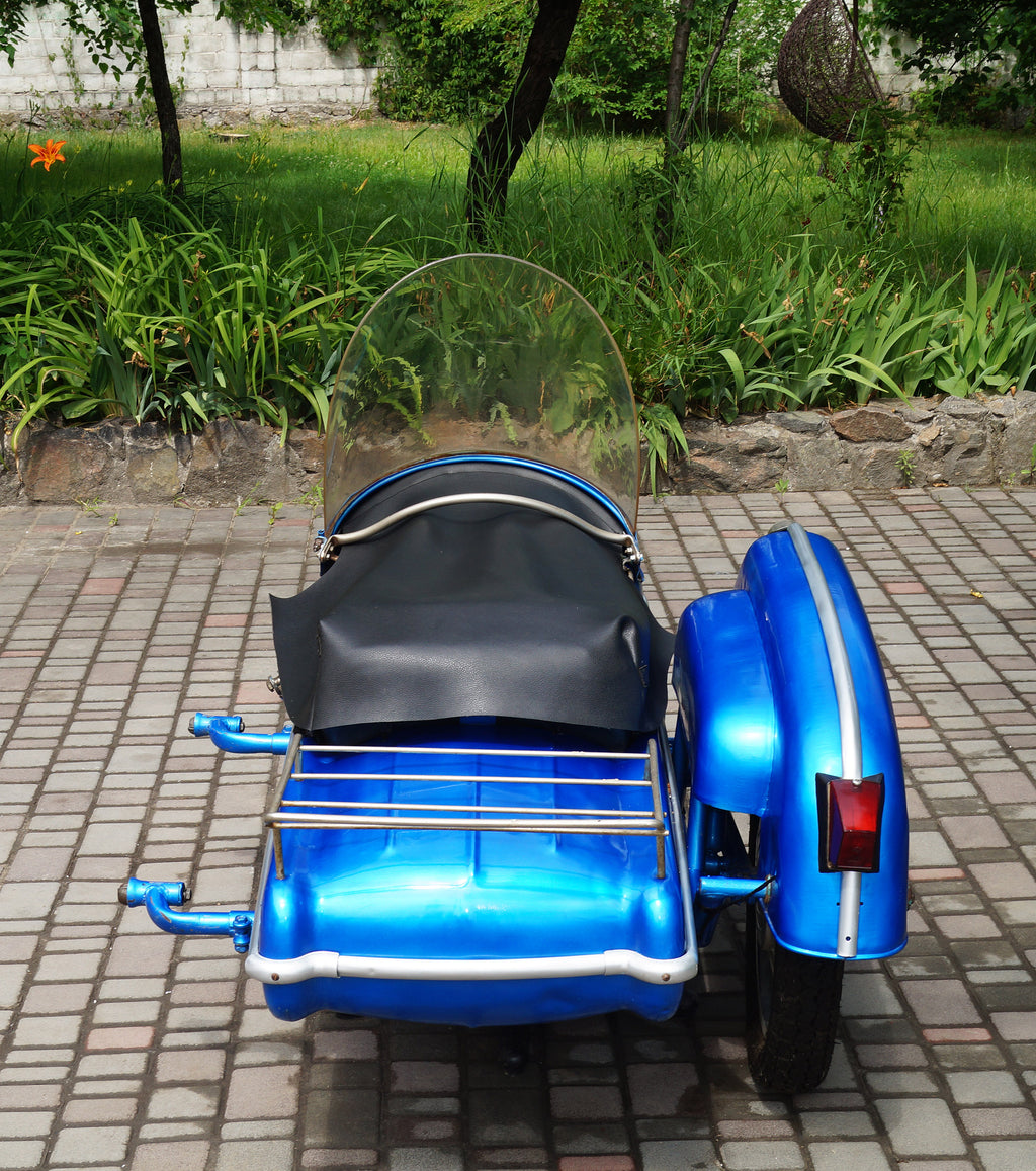 Vintage Sidecar for motorcycle Izh Compatible with motorcycle models BMW Triumph Ural Harley Davidson Honda Used Sidecar USA for Sale