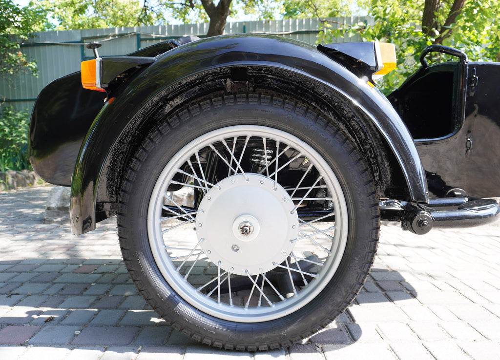 Sidecar for Motorcycle Dnepr Refurbished Sidecar USA Location Compatible with Harley Davidson, BMW, Honda, Triumph, Kawasaki, Ural