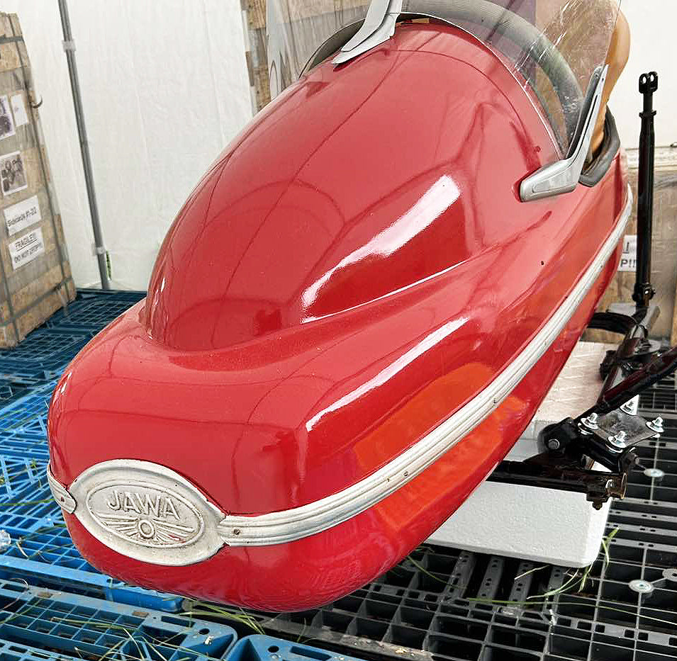 Rare Velorex Sidecar from JAWA 350 / 360 made in Czechoslovakia Repainted