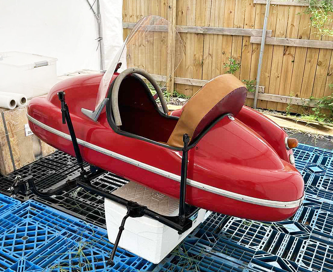 Rare Velorex Sidecar from JAWA 350 / 360 made in Czechoslovakia Repainted