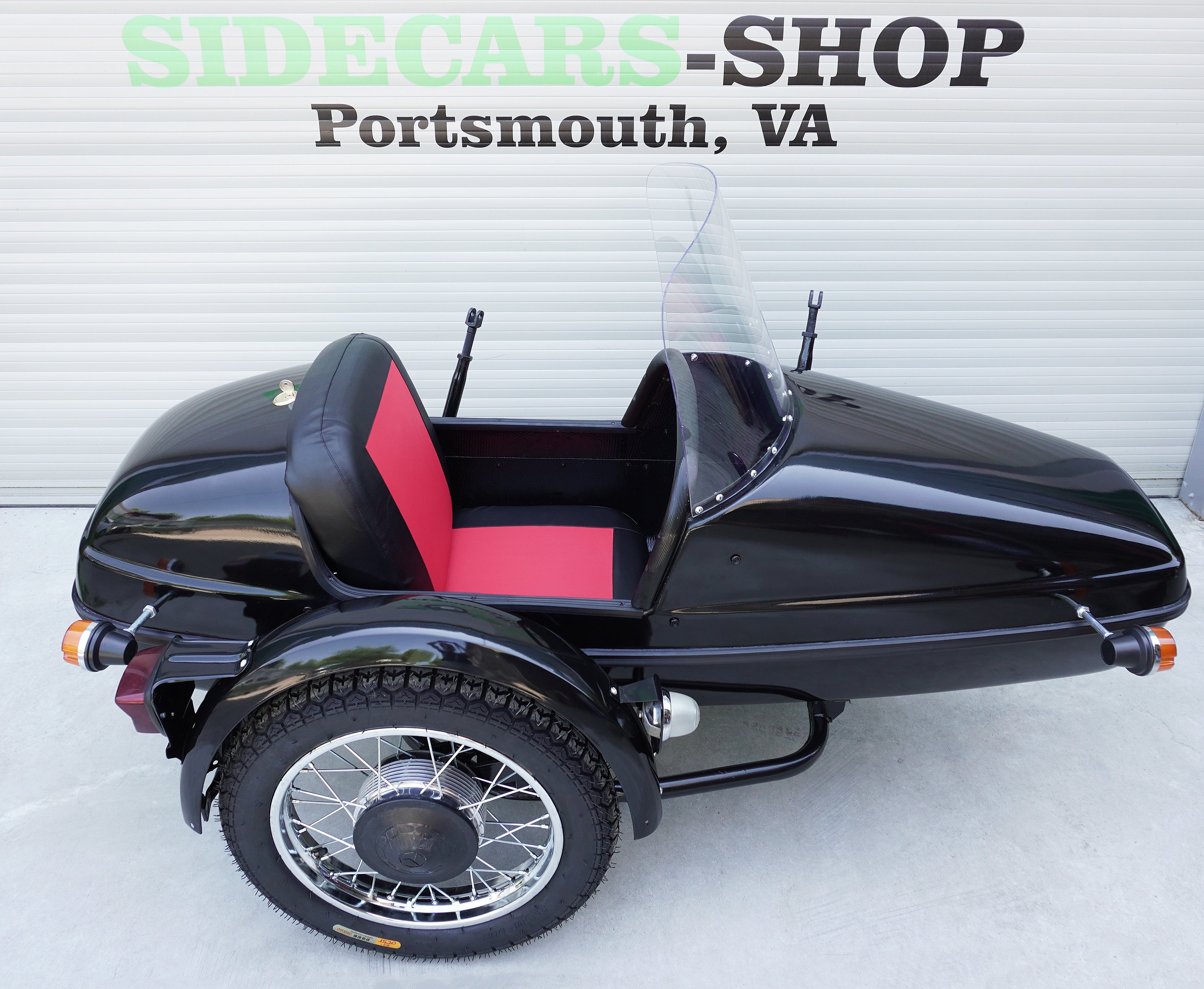 週末値下げ　VELOREX サイドカー 本体 ブラック　ガンメタ Velorex Sidecar for JAWA Motorcycle – Sidecars Shop