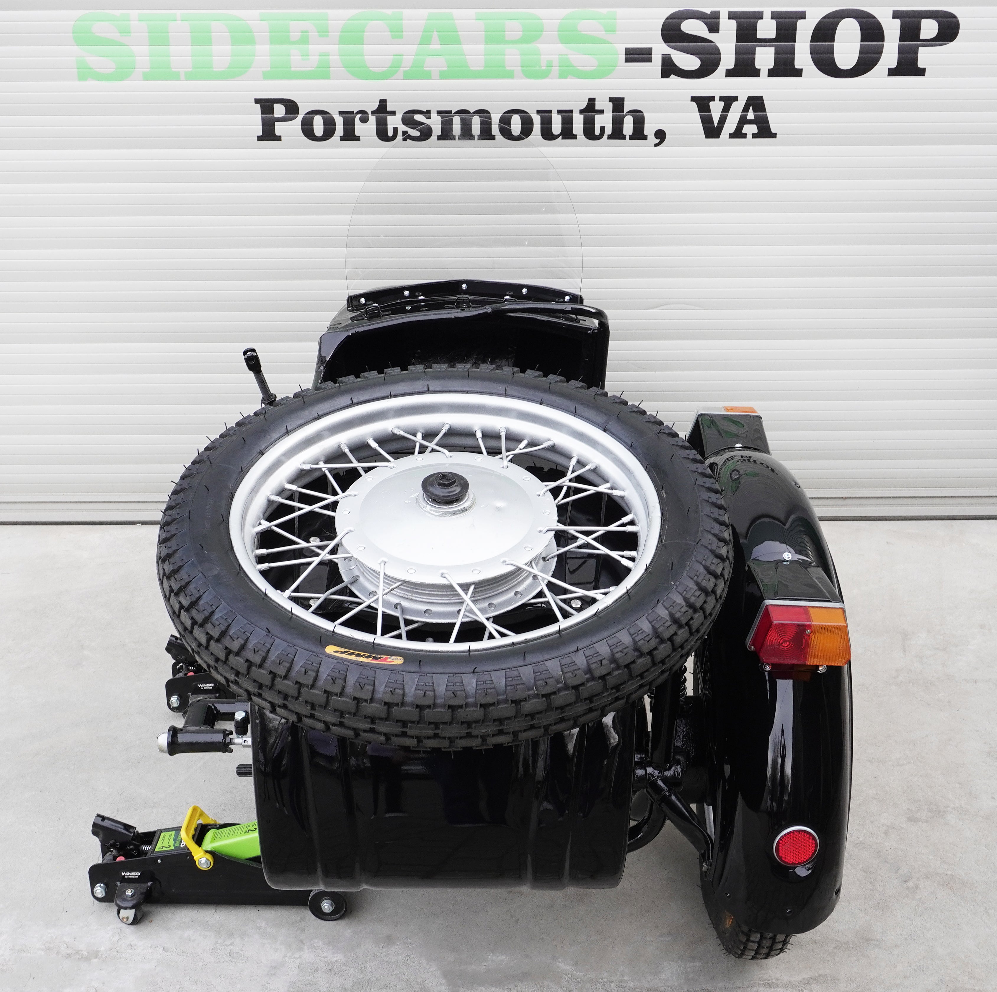 2WD Dnepr MT-16 Sidecar for Motorcycle, Refurbished Vintage Sidecar fits BMW Harley Davidson Ural