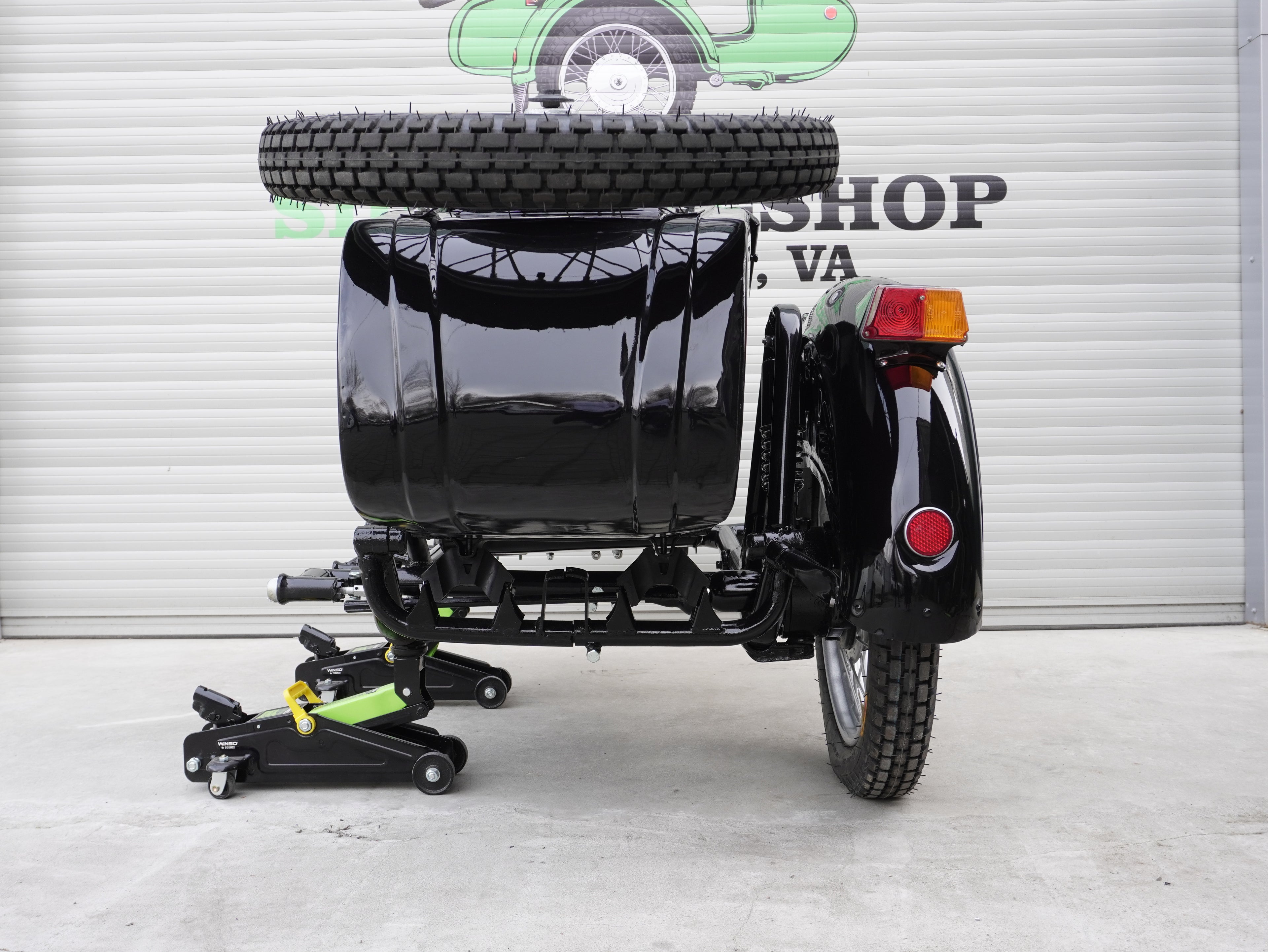 2WD Dnepr MT-16 Sidecar for Motorcycle, Refurbished Vintage Sidecar fits BMW Harley Davidson Ural