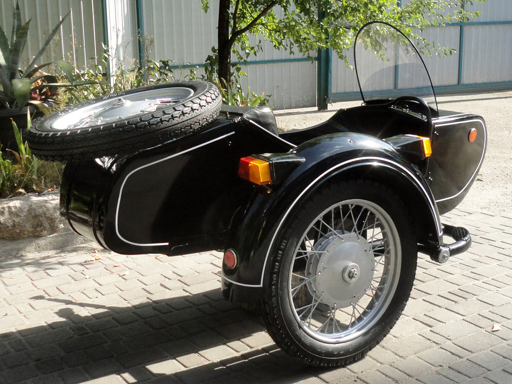 Sidecar Dnepr Used Refurbished Compatible with Motorcycle BMW Kawasaki Harley Davidson Honda etc