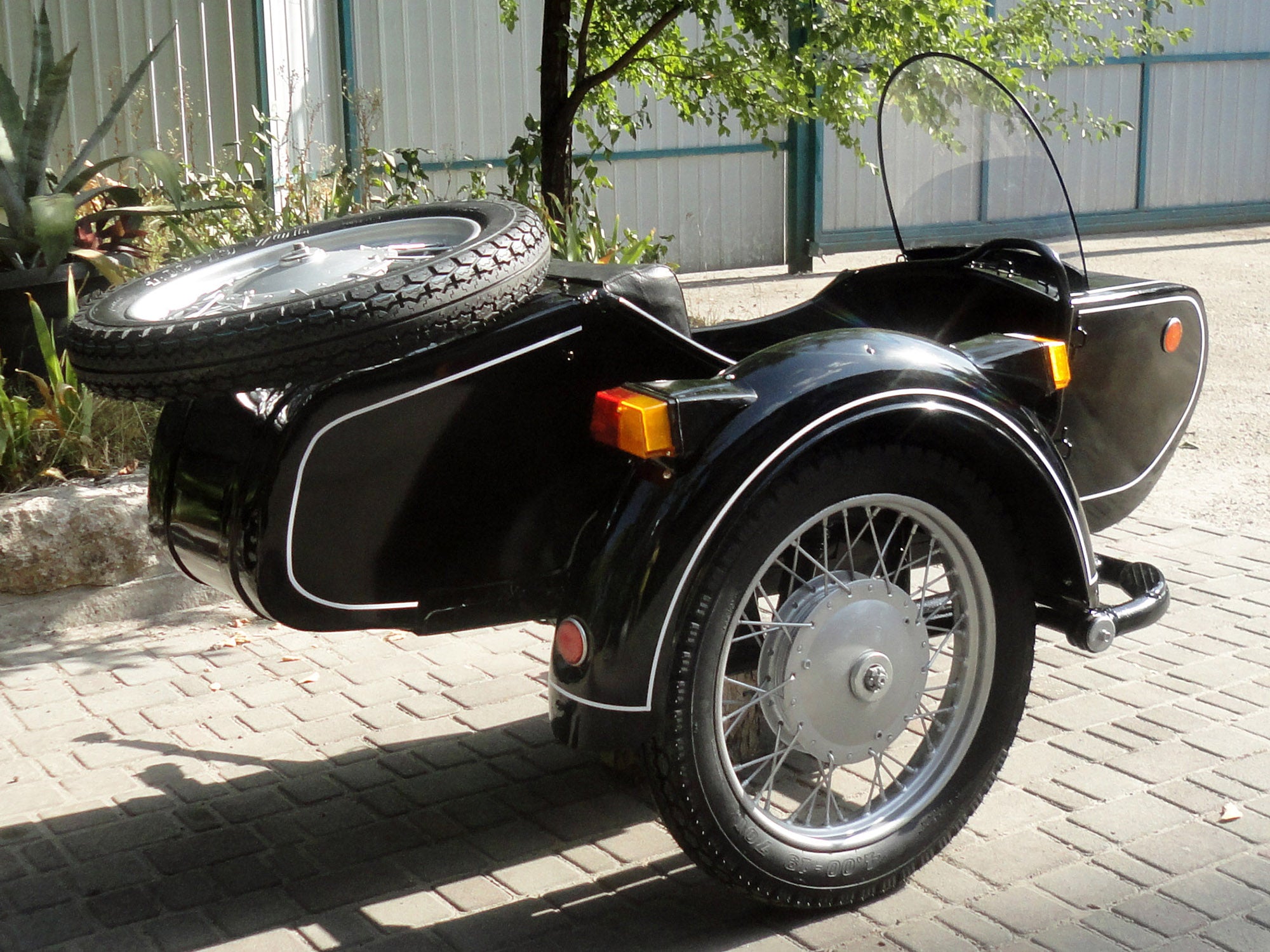 Sidecar Dnepr Used Refurbished Compatible with Motorcycle BMW Kawasaki Harley Davidson Honda etc