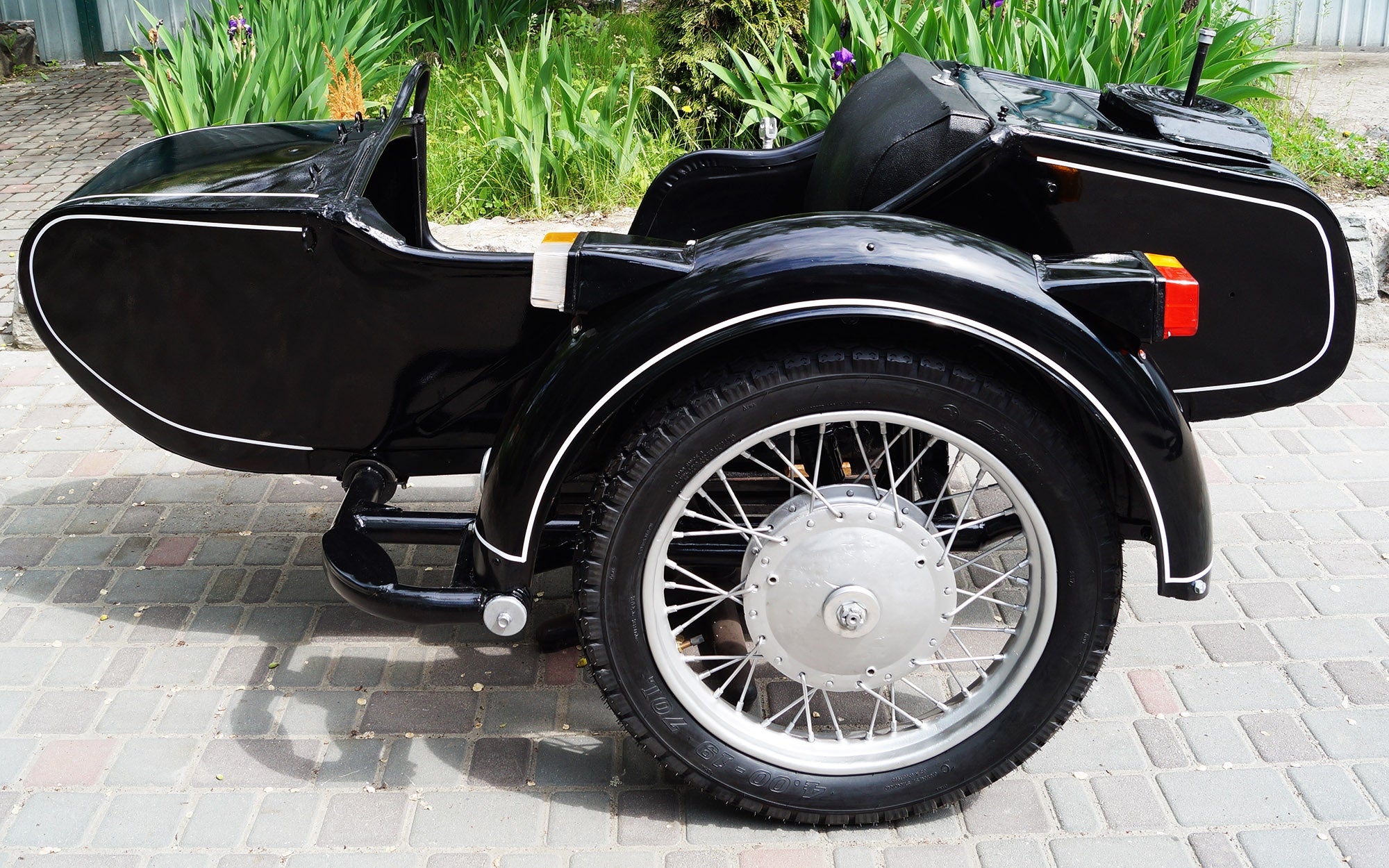 LEFT SIDE SIDECAR Dnepr Compatible with Motorcycle BMW Harley Davidson Ural Honda