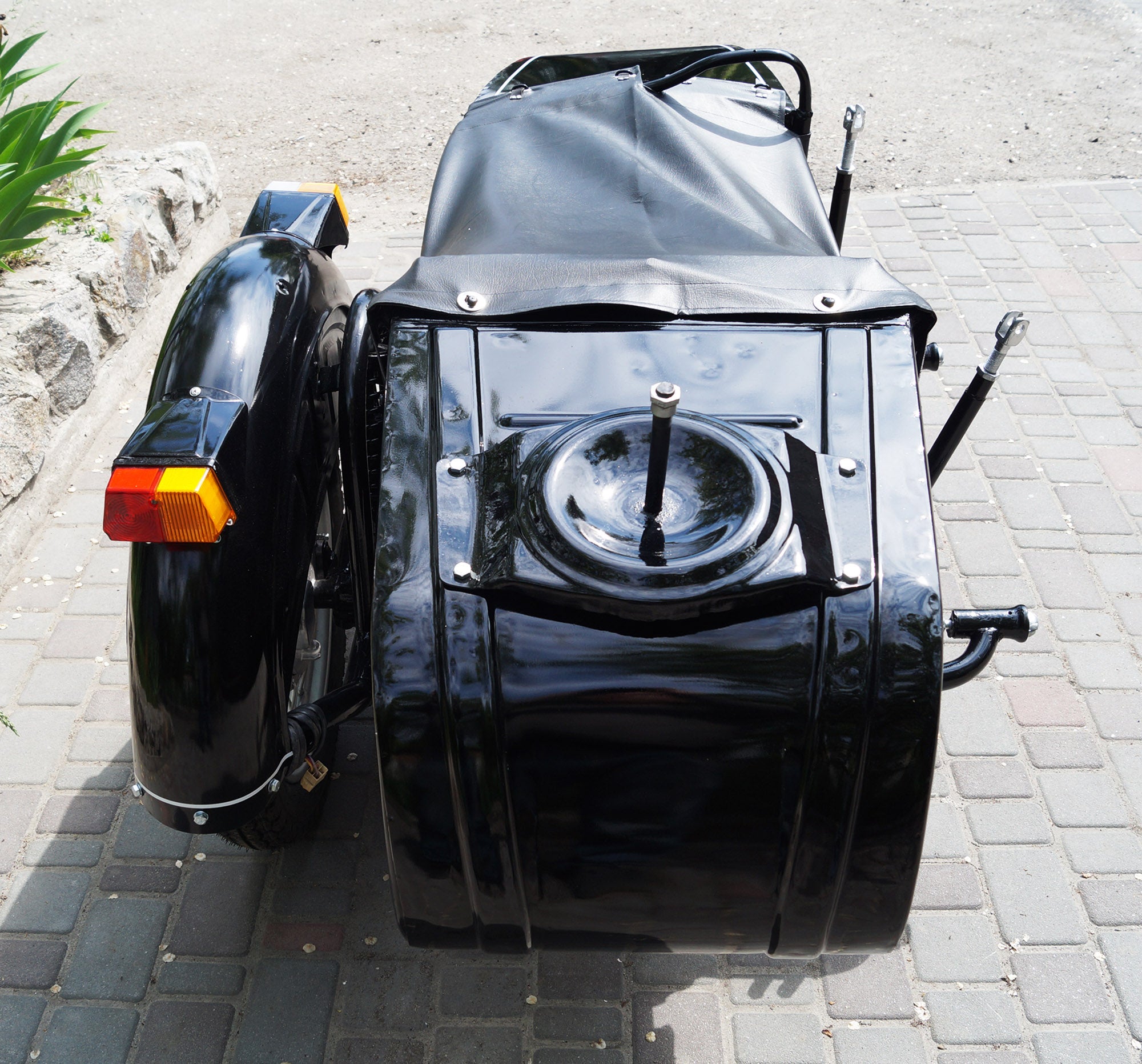 LEFT SIDE SIDECAR Dnepr Compatible with Motorcycle BMW Harley Davidson Ural Honda