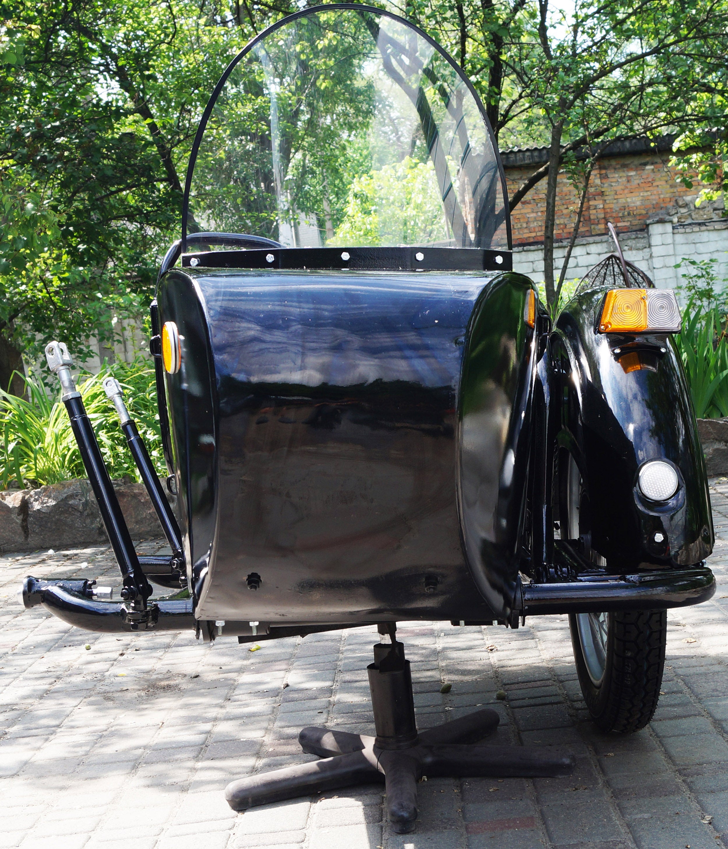LEFT SIDE SIDECAR Compatible Motorcycles BMW Harley Davidson Ural Honda Triumph