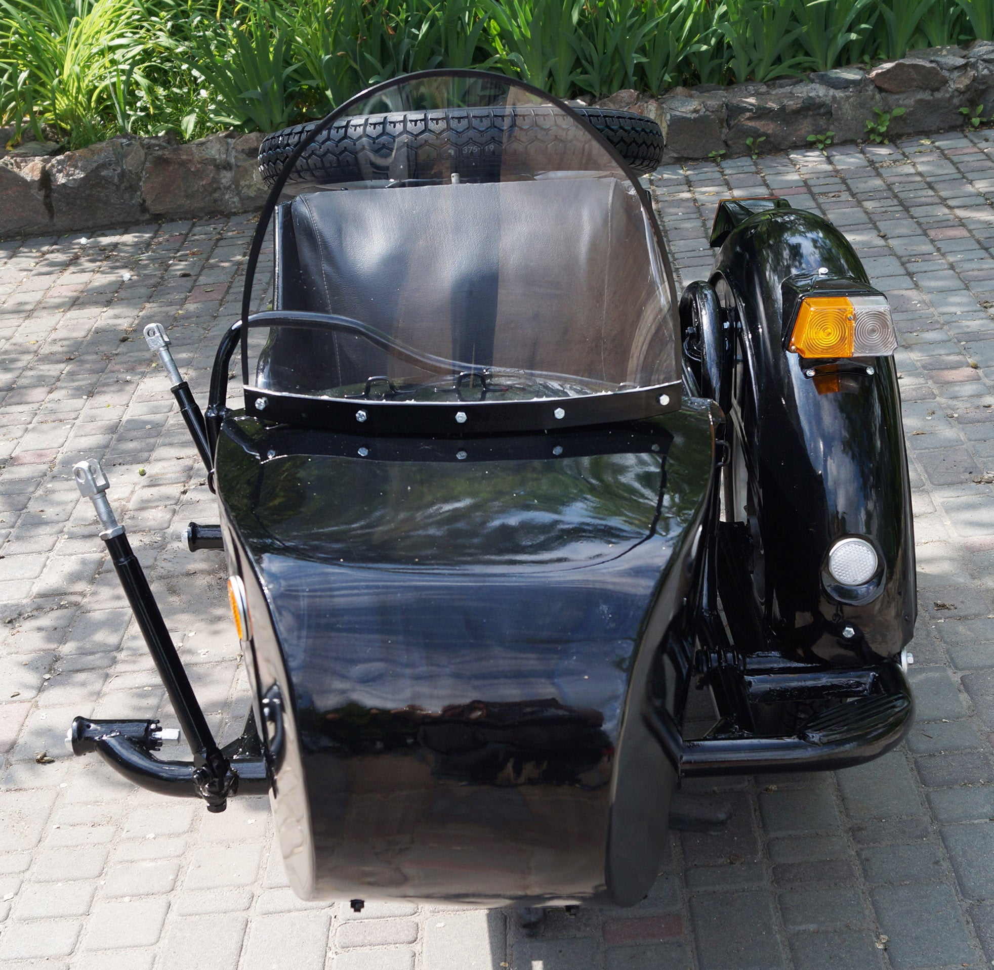 LEFT SIDE SIDECAR Compatible Motorcycles BMW Harley Davidson Ural Honda Triumph