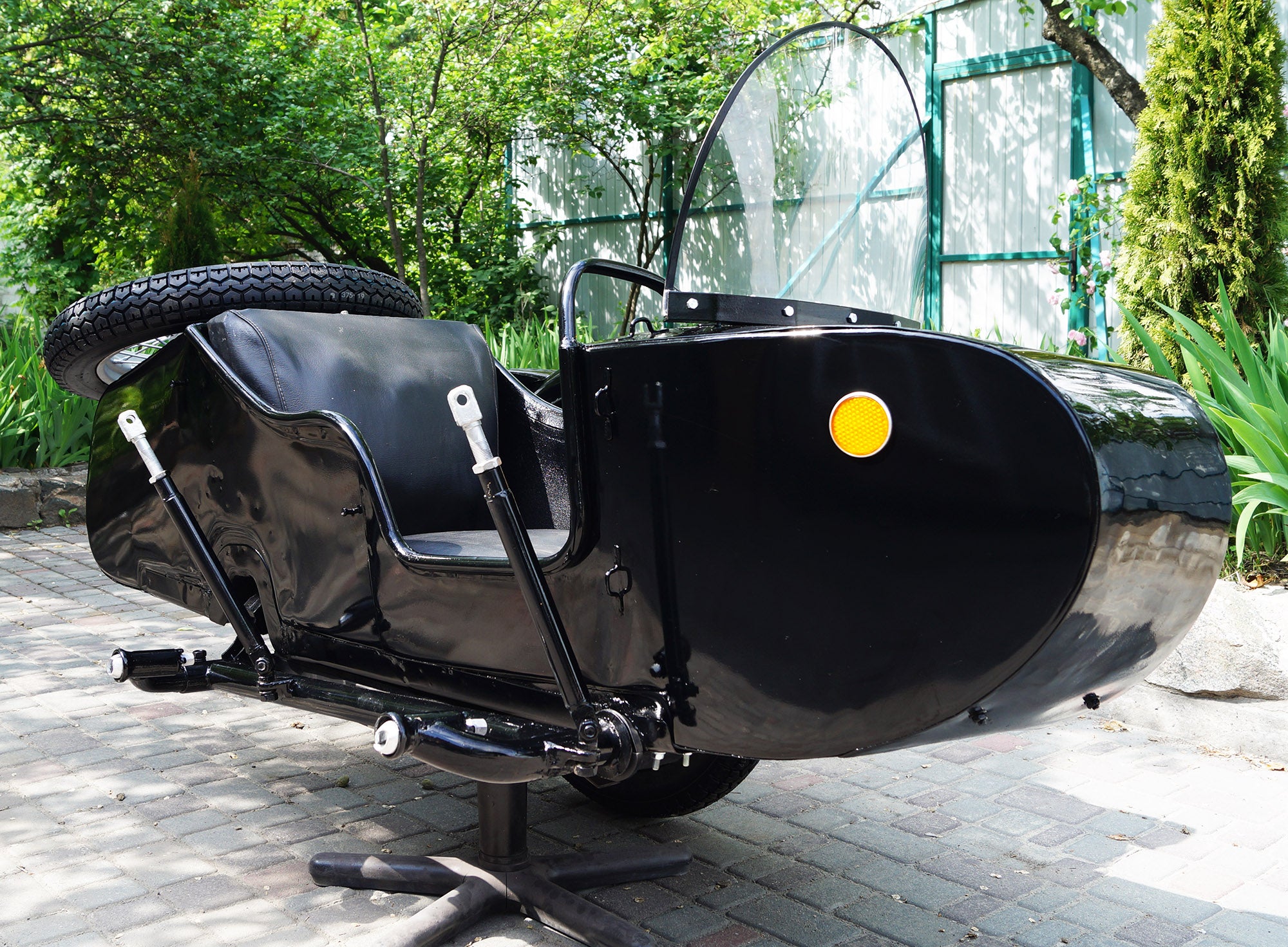 LEFT SIDE SIDECAR Compatible Motorcycles BMW Harley Davidson Ural Honda Triumph