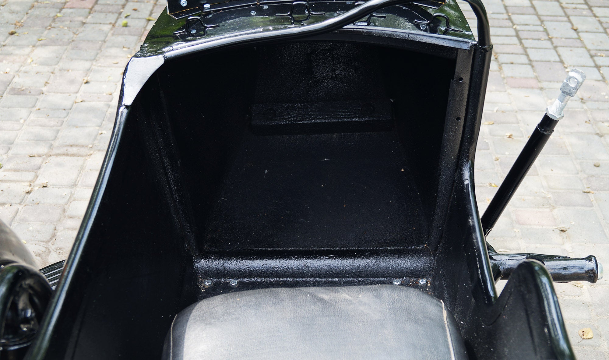 LEFT SIDE SIDECAR Compatible Motorcycles BMW Harley Davidson Ural Honda Triumph